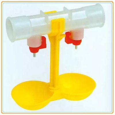 Pengumpan Dan Peminum Plastik PP Broiler Hasil Air 80-100ml