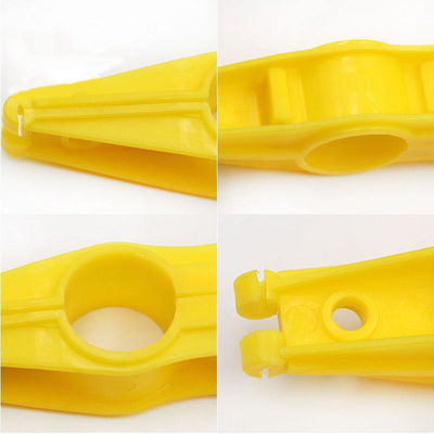 Aksesoris Rumah Unggas Plastik Kait Pipa Air Untuk Peminum Nipple Broiler