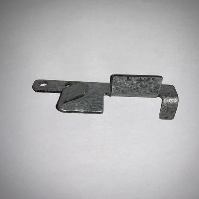 Braket Unggas Plat Pengatur Galvanis G.I. Adjuster Untuk Peternakan Unggas